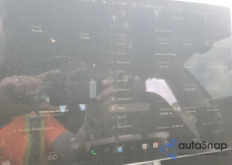 2024 Tesla Model 3 из США, поврежденный, VIN 5YJ3E1EA9RF765096